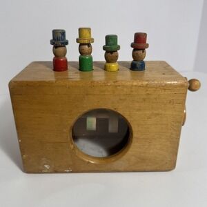 Vintage‎ Lakeshore Classic Turn and See Music Box Working